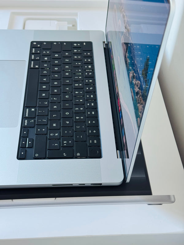 MacBook Pro 16'' 2026 M4 PRO 24Go 512Go