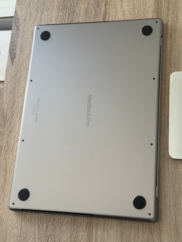 MacBook Pro 16'' M1 MAX 64Go 1To 2021