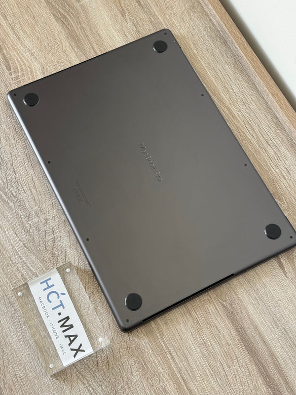 MacBook Pro 16'' M3 PRO 36Go 512Go 18 coeurs