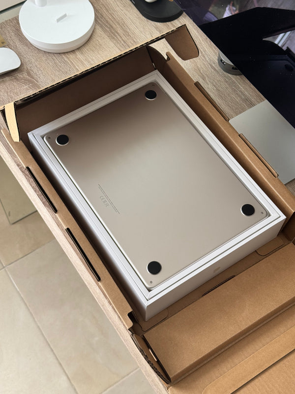 MacBook Air 13 2025 M2 16G 256g