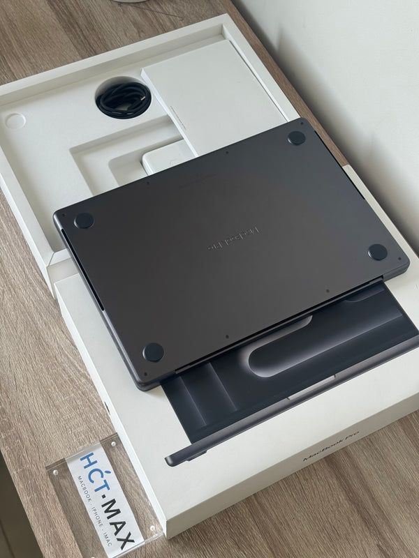 MacBook Pro 14'' M4 16Go 512Go 2025 Noir