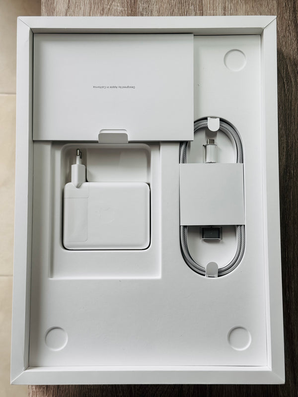 Macbook Pro NEUF 16'' 2022 M1 Pro 16Go 512Go