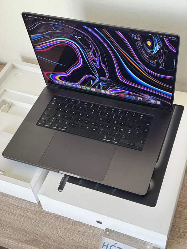 MacBook Pro 16" M3 PRO 18Go 512Go 2024 18 coeurs