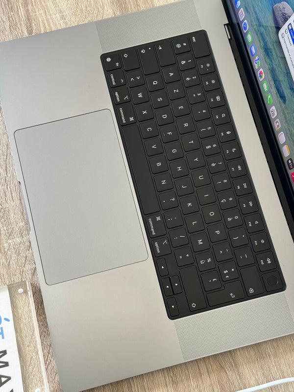 Macbook Pro 16'' M2 PRO 16Go 512Go 2023 19c