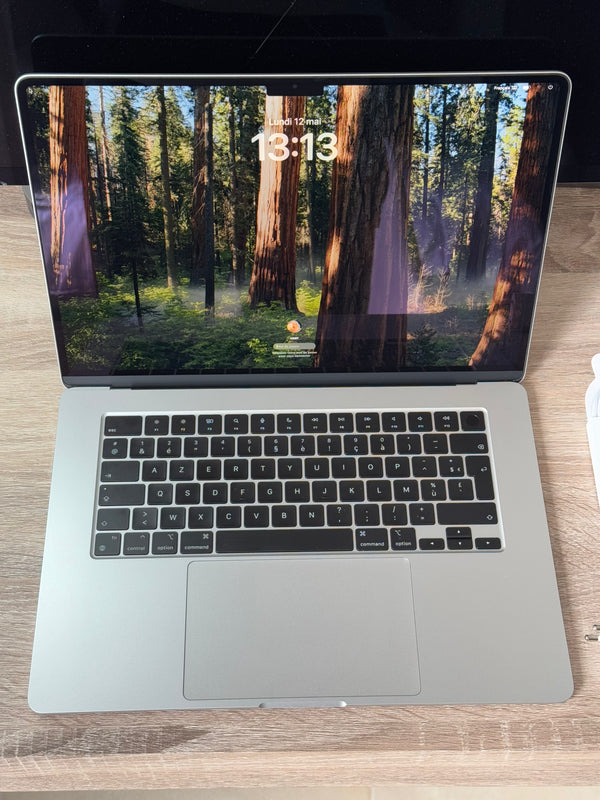 MacBook Air 15 M3 8Go 256Go 10 coeurs 2024