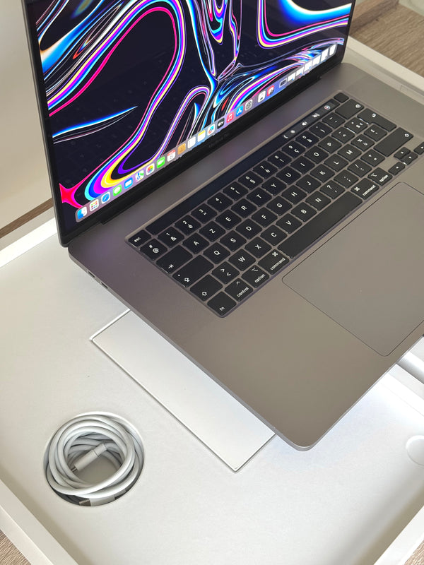 MacBook Pro 16" i9 2.4Ghz 64Go 512Go 2019 AMD 5600M