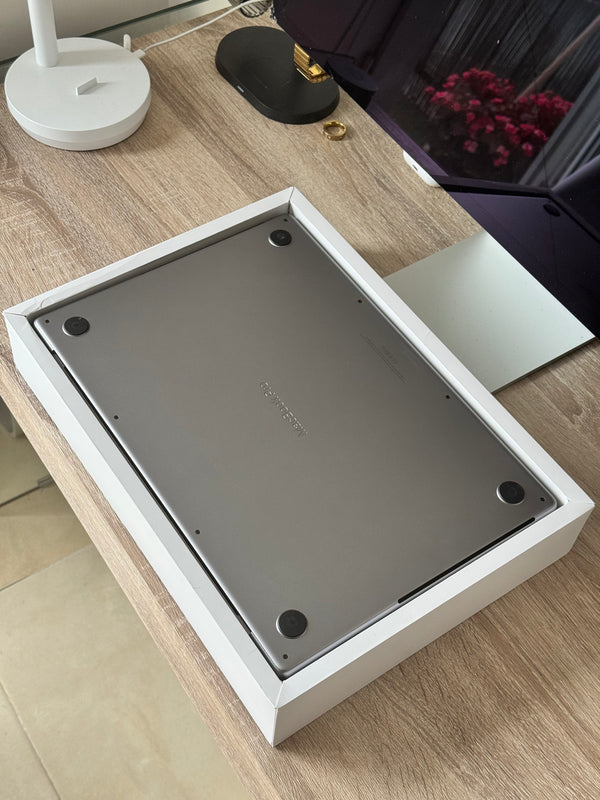 MacBook 16' M1 pro 32g 1To SSD 2021 Sideral