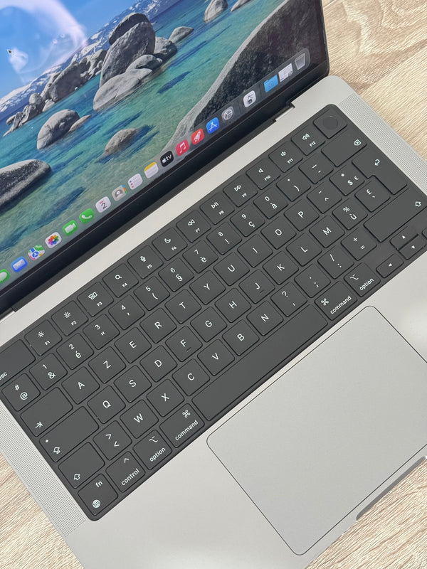 MacBook Pro 14'' M1 PRO 16Go 512Go 2021