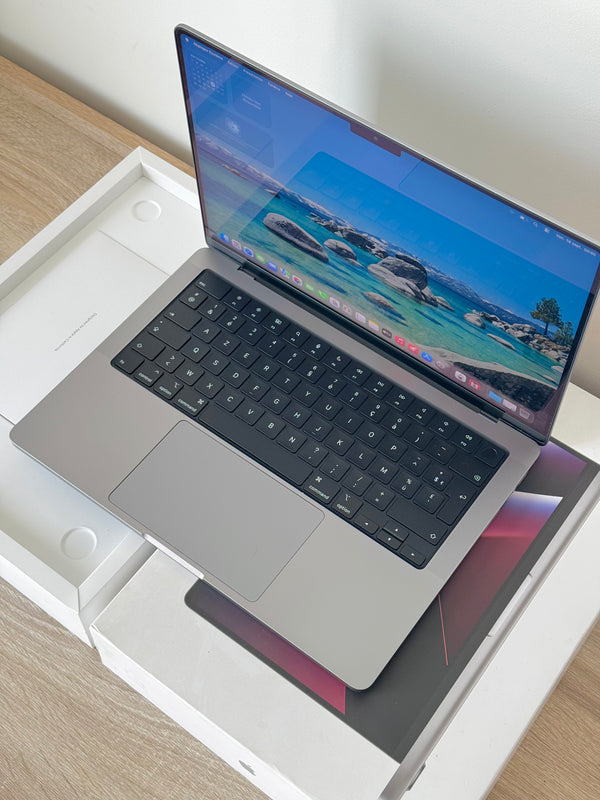 MacBook Pro 14'' 2023 M2 MAX 32Go 1To 30 coeurs