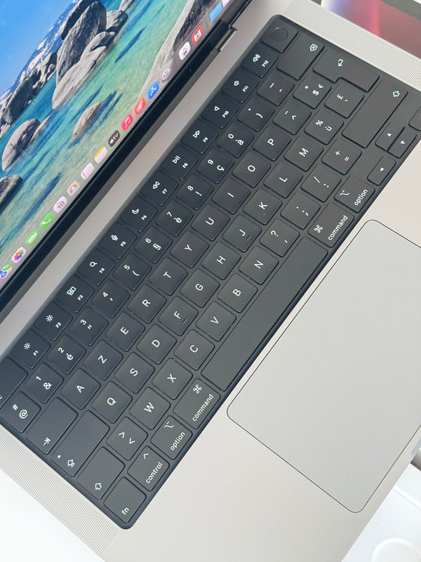 MacBook Pro 14'' 2023 M2 MAX 32Go 1To 30 coeurs