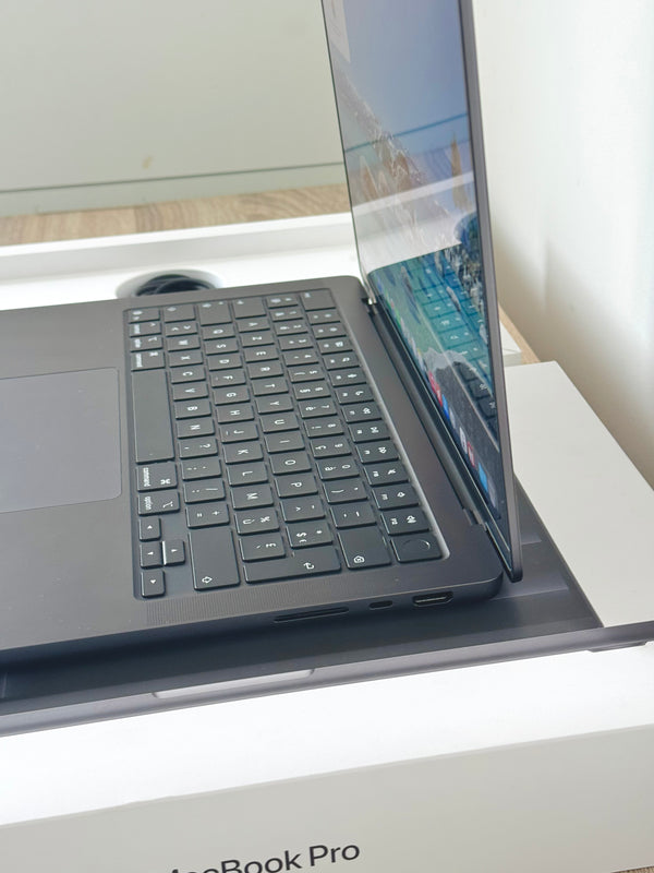 MacBook Pro 14'' M5 24Go 1To 2025