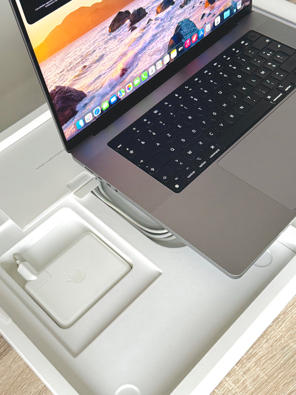 MacBook Pro 16' M1 MAX 32Go 1To 2021