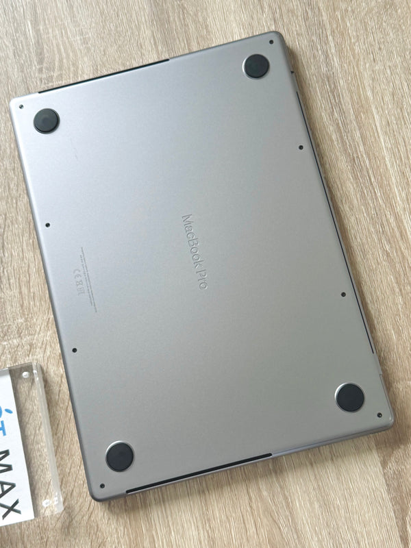 MacBook Pro 14" M2 pro BOOST 19 coeurs 16Go 1To 2023