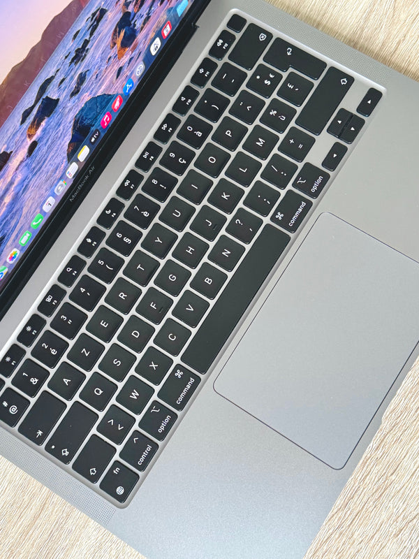MacBook Air 13" M1 16Go 256Go 2023