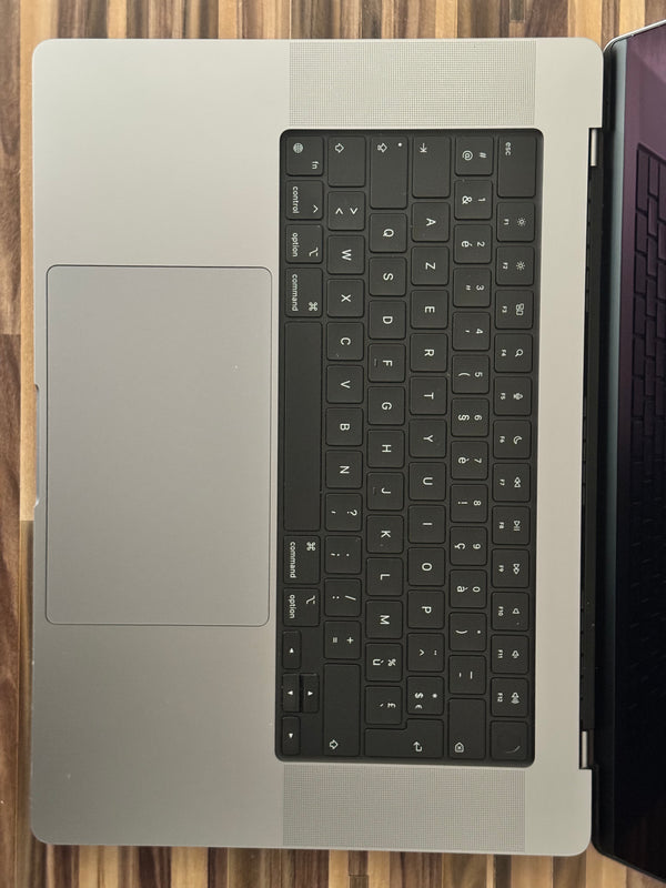 Macbook Pro 16'' M2 PRO 19 coeurs 12 coeurs 16Go 512Go 2023
