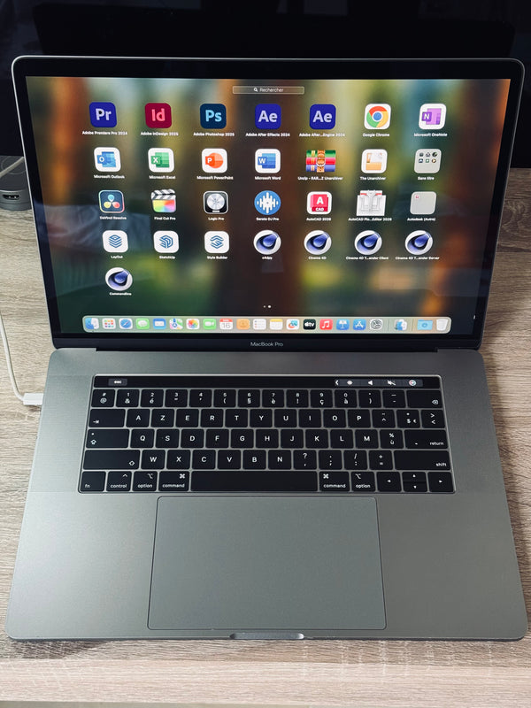 MacBook Pro 15" 2019 i7 2.6Ghz 32Go 512Go