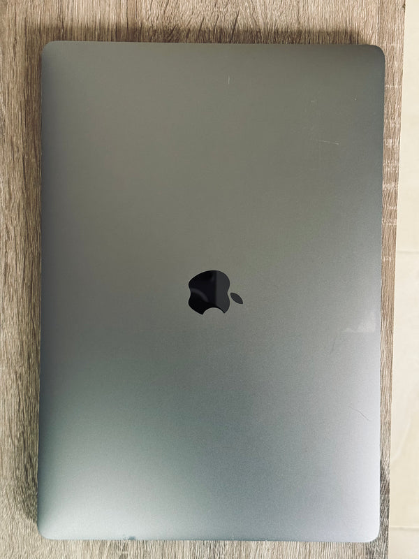 MacBook Pro 15" 2019 i7 2.6Ghz 32Go 512Go