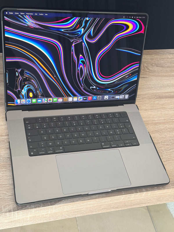 MacBook Pro 16'' M2 PRO 19 coeurs 16Go 512Go 2023