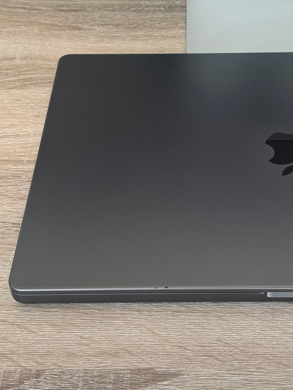 MacBook Pro 16'' 2023 M3 MAX 48Go 1To 40 coeurs