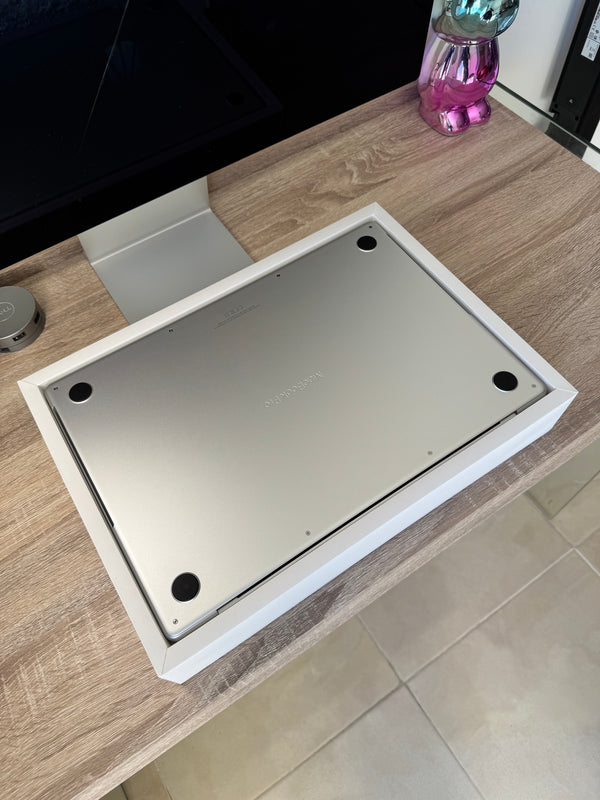 MacBook 16' M1 pro 32g 1TSSD 2021 Argent