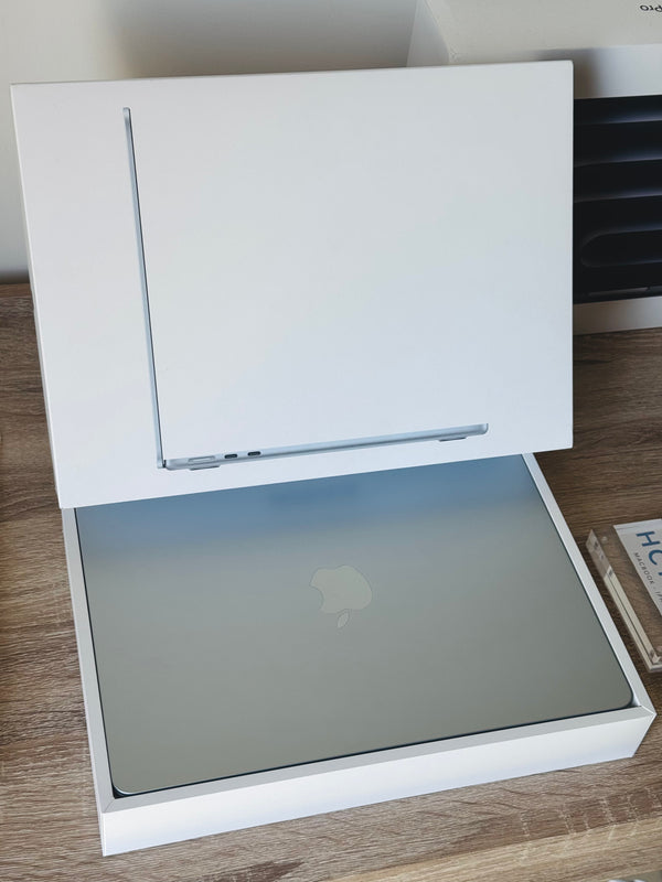 MacBook Air 13'' M5 32Go 1To 2026 Applecare+ 2029