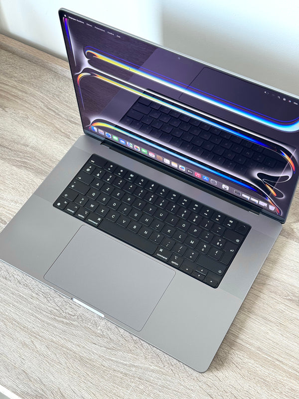 MacBook Pro 16" M1 pro 16Go 512Go 2021