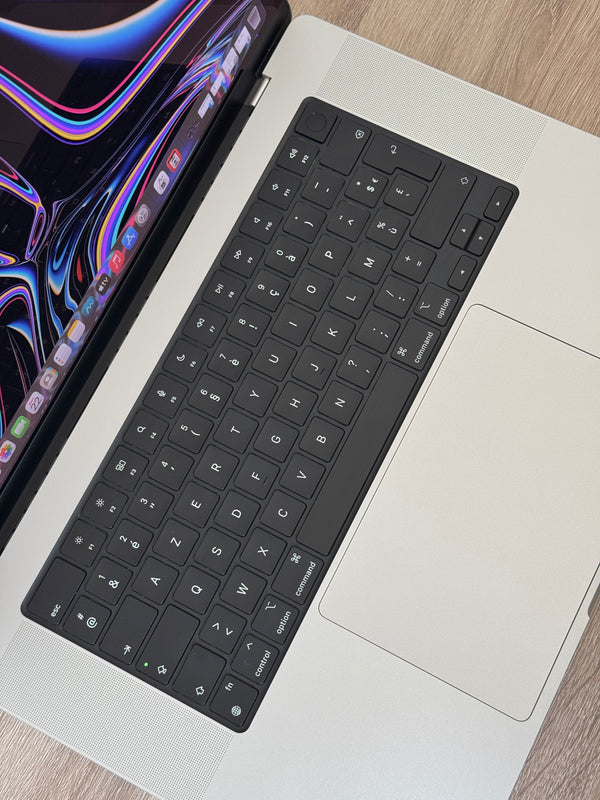 MacBook Pro 16'' M3 PRO 36Go 512Go 18 coeurs