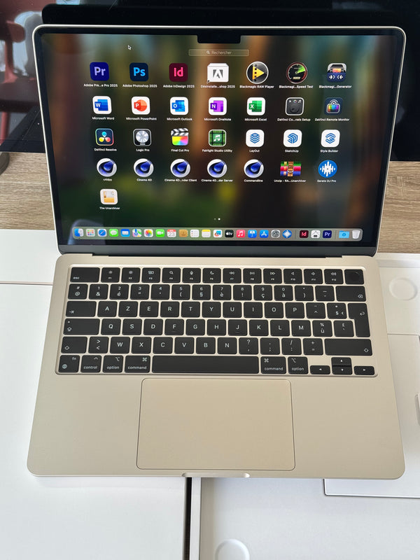 MacBook Air 13 2025 M2 16G 256g