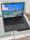 MacBook Pro 14'' M4 16Go 512Go 2025 Noir