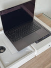 MacBook Pro 14'' M4 16Go 512Go 2025 Noir