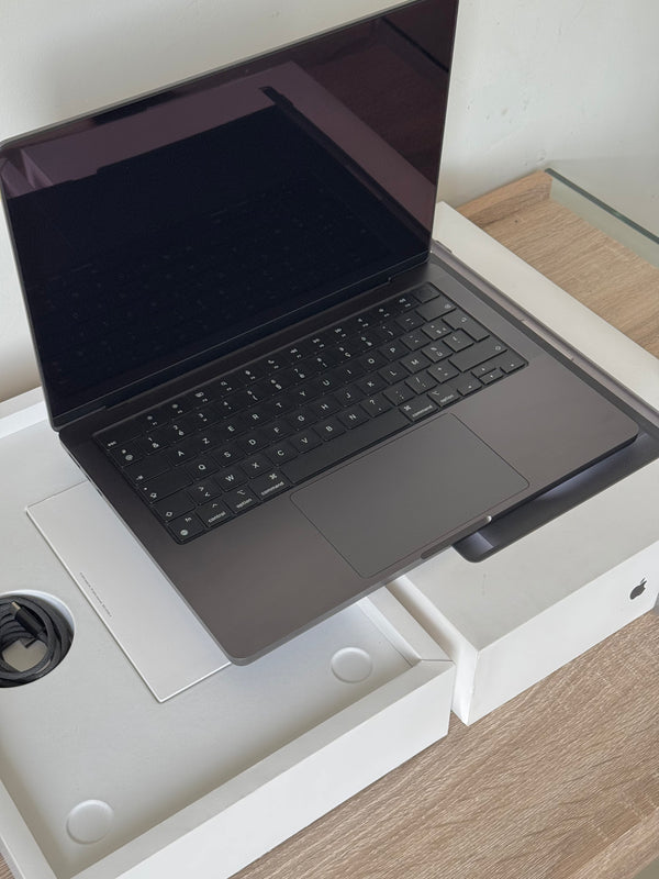 MacBook Pro 14'' M4 16Go 512Go 2025 Noir