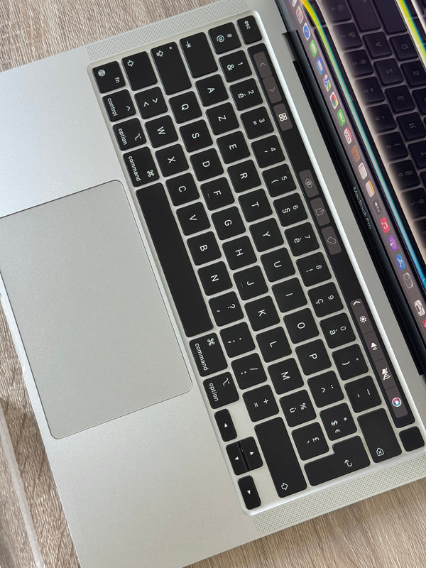 MacBook Pro 13'' M2 8Go 256Go 2023