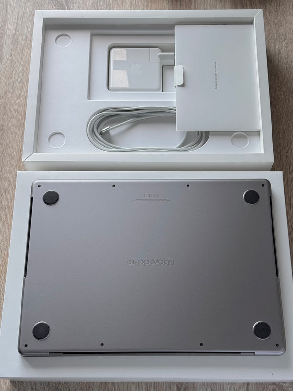 MacBook Pro 14'' M2 MAX 96Go 2To 38 coeurs Applecare+