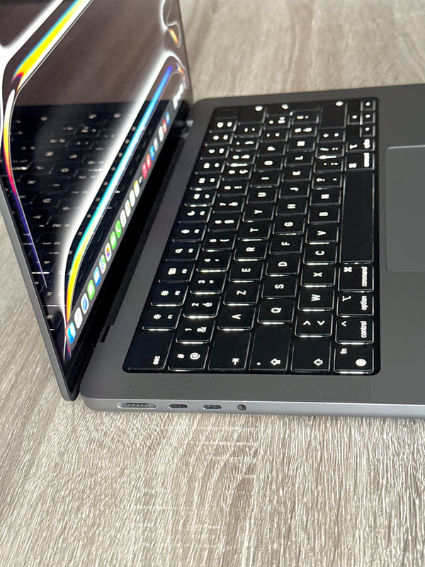 MacBook Pro 14'' M1 pro 16Go 512Go 2021