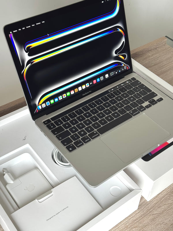 MacBook pro 13'' M1 8Go 256Go 2021