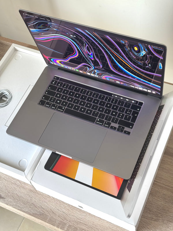 MacBook Pro 16" i9 2.4Ghz 64Go 512Go 2019 AMD 5600M