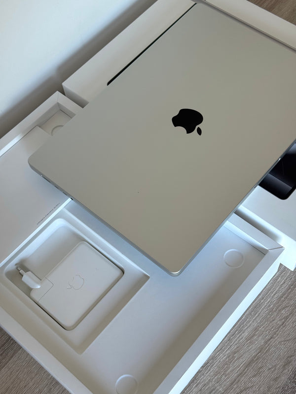 MacBook Pro 16'' 2026 M4 PRO 24Go 512Go