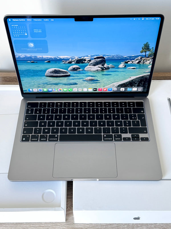 MacBook Air 13" M2 8Go 256Go 2024