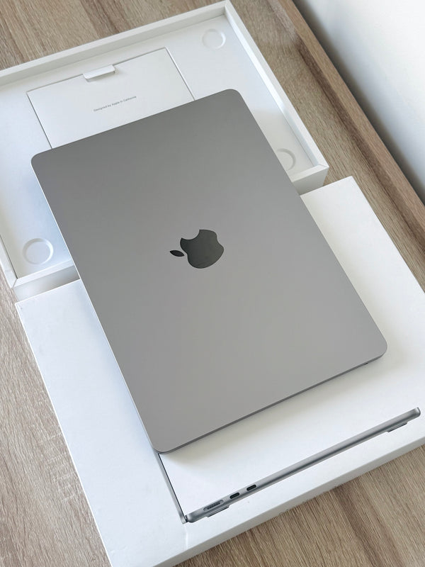 MacBook Air 13" M2 8Go 256Go 2024