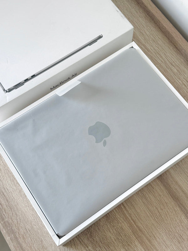 MacBook Air 13" M2 8Go 256Go 2024