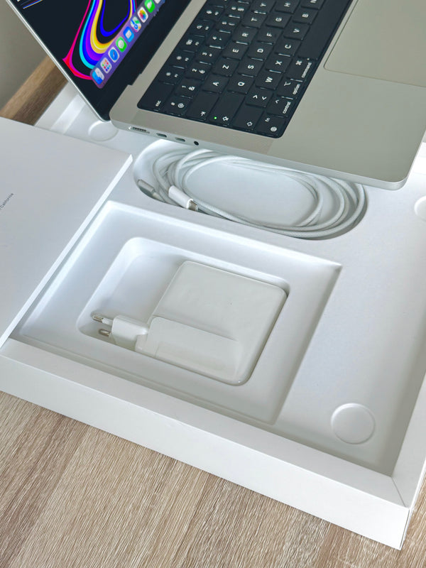 MacBook Pro 14'' M1 Max 64Go 2To 2022 32 coeurs