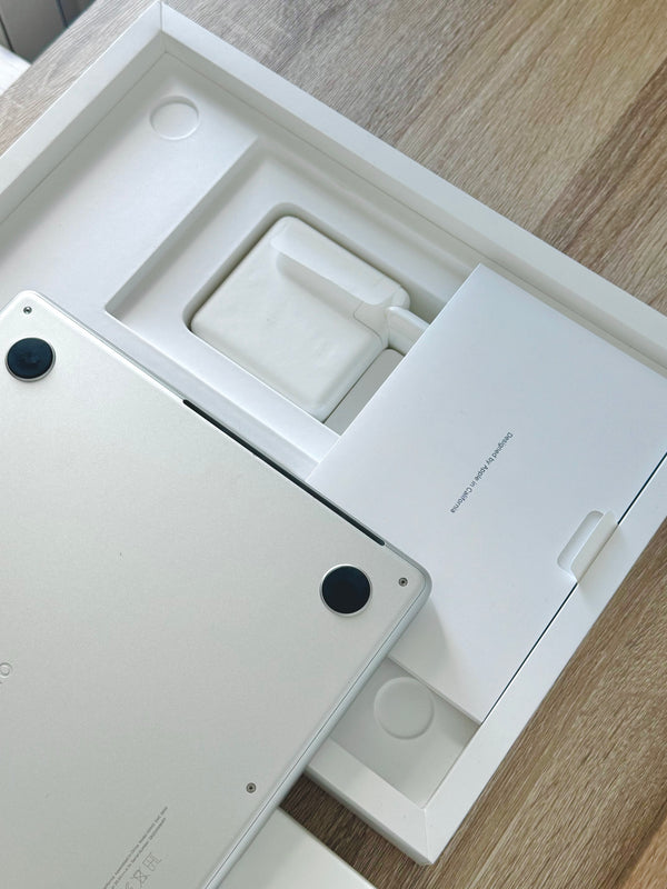 MacBook Pro 14'' M1 Max 64Go 2To 2022 32 coeurs