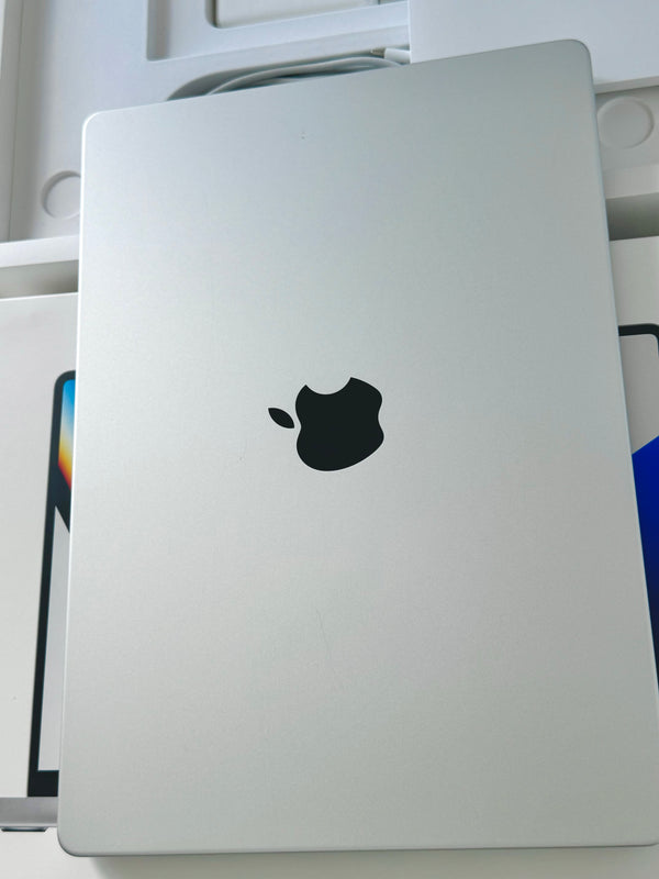 MacBook Pro 14'' M1 Max 64Go 1To 2021