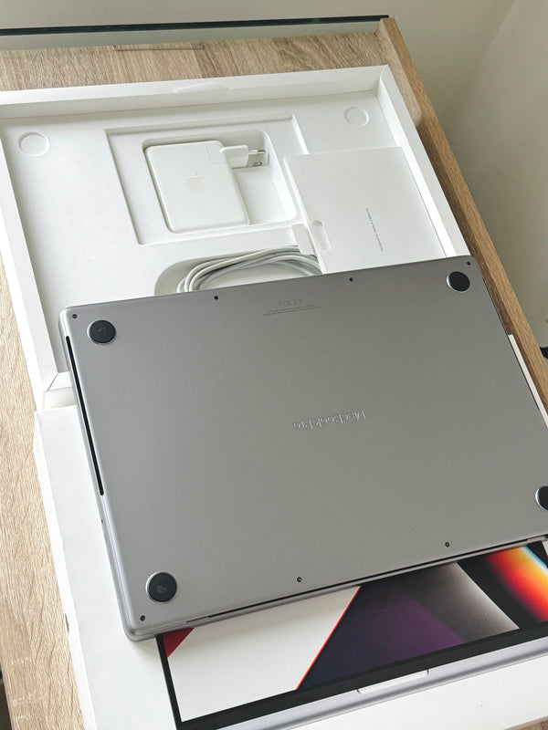 MacBook Pro 16' M1 MAX 32Go 1To 2021