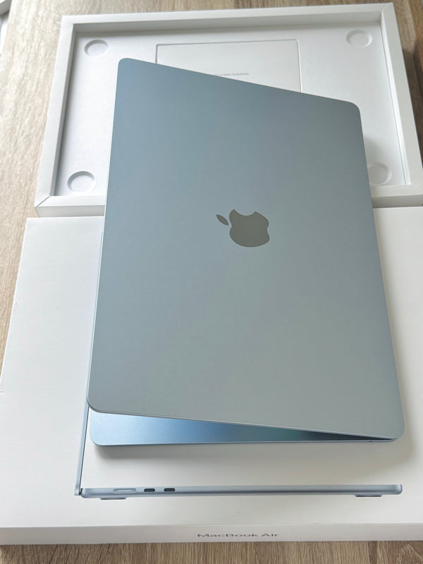 MacBook Air 15" M4 24Go 512Go fin 2025 Applecare+ 2028