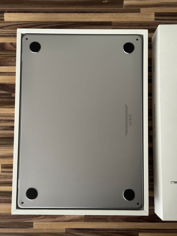 MacBook Air 13 M3 16Go 512Go 2024 Gris sideral