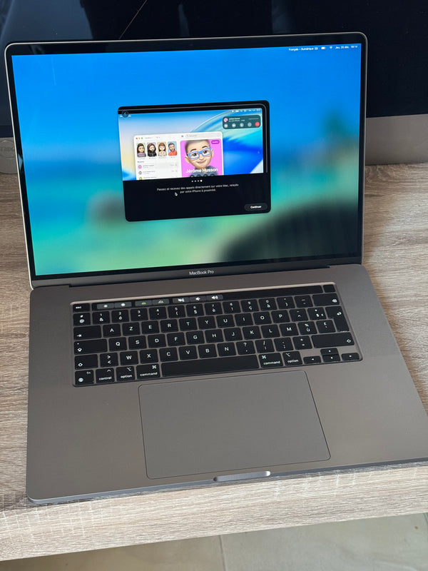 MacBook Pro 16" 2019 2.3 GHZ i9 32Go 1To SSD 8 coeurs