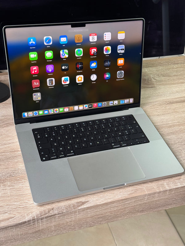 Macbook Pro 16'' M1 Pro 32Go 2To 2021