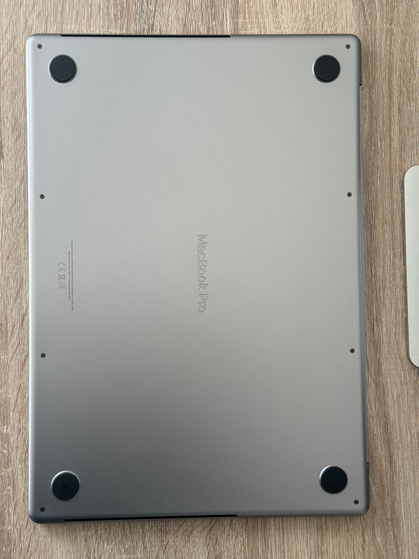 Macbook Pro 16'' M2 PRO 19 coeurs 12 coeurs 32Go 1To 2023