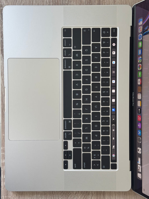 MacBook Pro 16" i9 64Go 1To AMD 8Go 2019